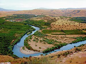 Archivo:Greater Zab River near Erbil Iraqi Kurdistan