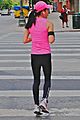 Jogger in pink and black