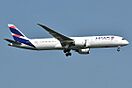 LATAM Airlines, CC-BGJ, Boeing 787-9 Dreamliner (49593009796).jpg