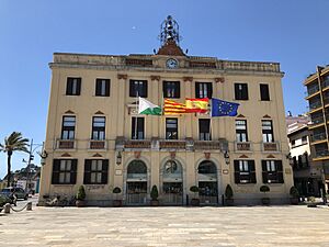 Archivo:Lloret de Mar (mairie, mai 2019)