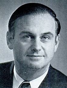 Lowell Weicker.jpg