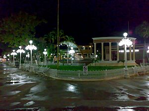 Archivo:Parque de Macuspana