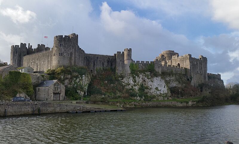 Pembroke Castle November 2016
