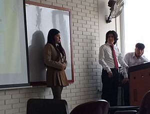 Archivo:Peruvians