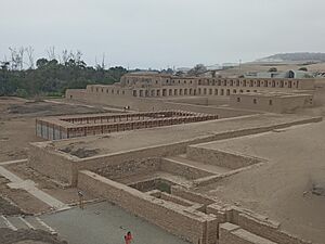 Archivo:Templo de la luna