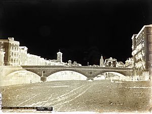 Archivo:Año 1867, negativo de vidrio al colodión, vista de Gerona o Girona, Fototeca del IPCE, Spain