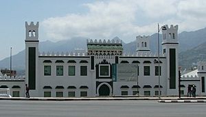 Archivo:Antigua estación de tren de Tetuán (02)