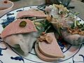 Bánh cuốn chả lụa