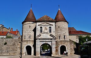 Archivo:Besancon Porte Rivotte