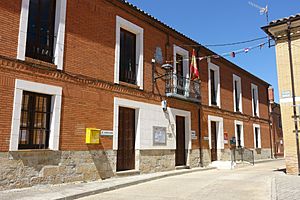 Archivo:Casa consistorial de Ribas de Campos