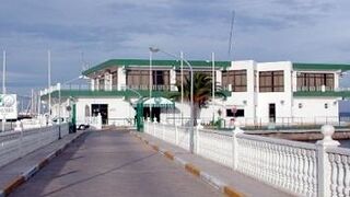 Club Náutico Los Nietos.jpg