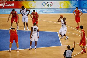 Archivo:Dwyane Wade Shooting Free Throws (2751838793)
