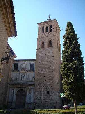 Archivo:España - Toledo - Iglesia de San Román - Fachada