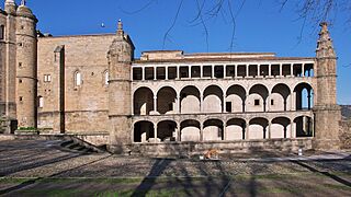 Galería de Carlos V, Convento de San Benito (Alcántara).jpg