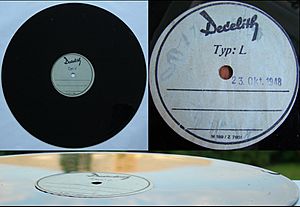 Archivo:Gramophone Record Decelith II