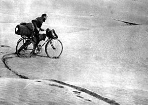 Archivo:Kazimierz Nowak's bicycle 2