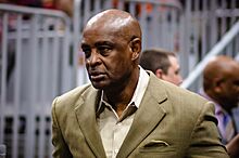 Larry Drew (32651764877).jpg
