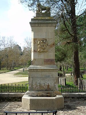 Archivo:Monumento en el Bosque de Valorio.001 - Zamora