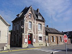 Neuvillette (Aisne) mairie.JPG