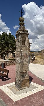 Archivo:Pairón de Aragoncillo