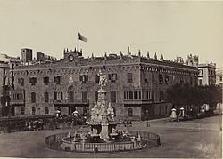 Palacio Real de Barcelona 1860.jpg