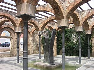 Archivo:Parc Clot3