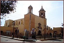 Archivo:Parroquia de San Pedro Apóstol, Nombre de Dios, Durango, México 02