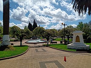 Archivo:Plaza de Armas de Collipulli