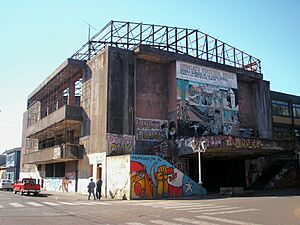 Archivo:Teatro del Sindicato Nº 6, vista general