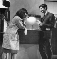 Archivo:Anthony-Perkins-Sophia-Loren-Laughing
