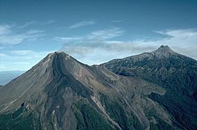 Archivo:Colima volcano