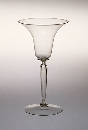 Archivo:Drinking Glass LACMA M.85.150.15