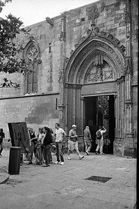 Flickr122 porta santa Eulàlia catedral Barcelona