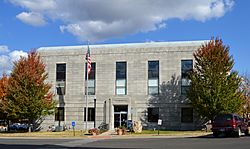 Howell County MO Courthouse 20151021-023.jpg