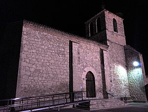 Archivo:Iglesia de Santa María de Íscar (2014)