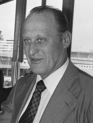 Archivo:João Havelange 1975