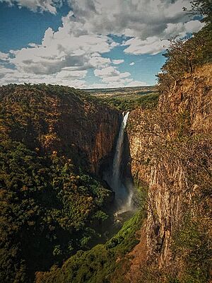 Archivo:Kalambo falls