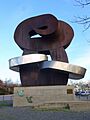 Madrid - Parque Juan Carlos I, Monumento a la Paz, de Yolanda D'Ausburg