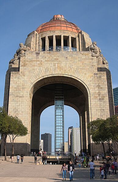 Monumento a la revolucion2020
