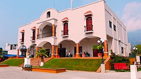 Palacio municipal de San Felipe Jalapa de Díaz.jpg
