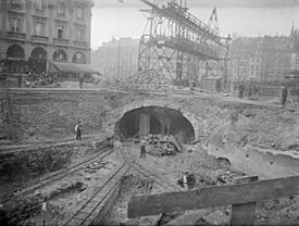 Archivo:Paris Metro construction 03300288-3