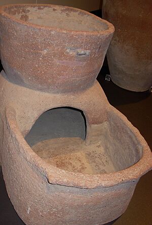 Archivo:PompeiiOven