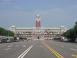 Archivo:Presidential Building, Taiwan (0747)
