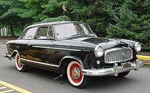 Archivo:Rambler American 1st-generation black sedan