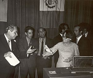 Archivo:Roque Dalton, Haydée Santamaría, Manuel Galich, Onelio Jorge Cardoso, entre otros