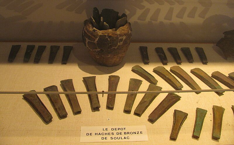 Soulac musée haches bronze