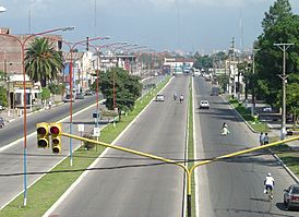 Archivo:Tucuman Banda del Rio Sali Avenida