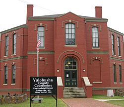 Yalobusha County Courthouse.jpg