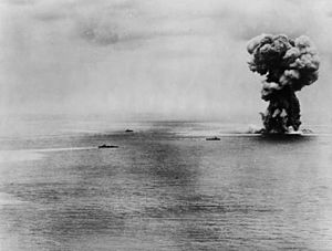 Archivo:Yamato battleship explosion