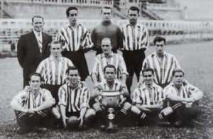Archivo:Athletic Club Campeón Copa 1945